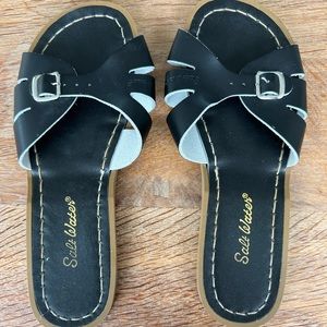 Salt Water brand classic black leather sandal